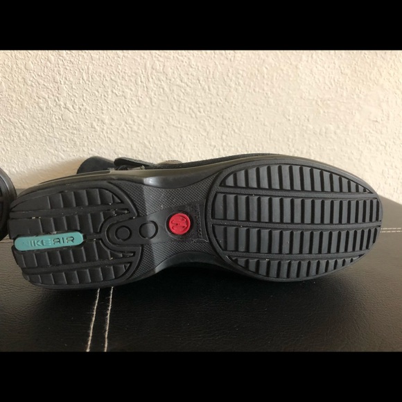 Cole Haan with Nike Air Boots! Size 6 - Picture 2 of 5